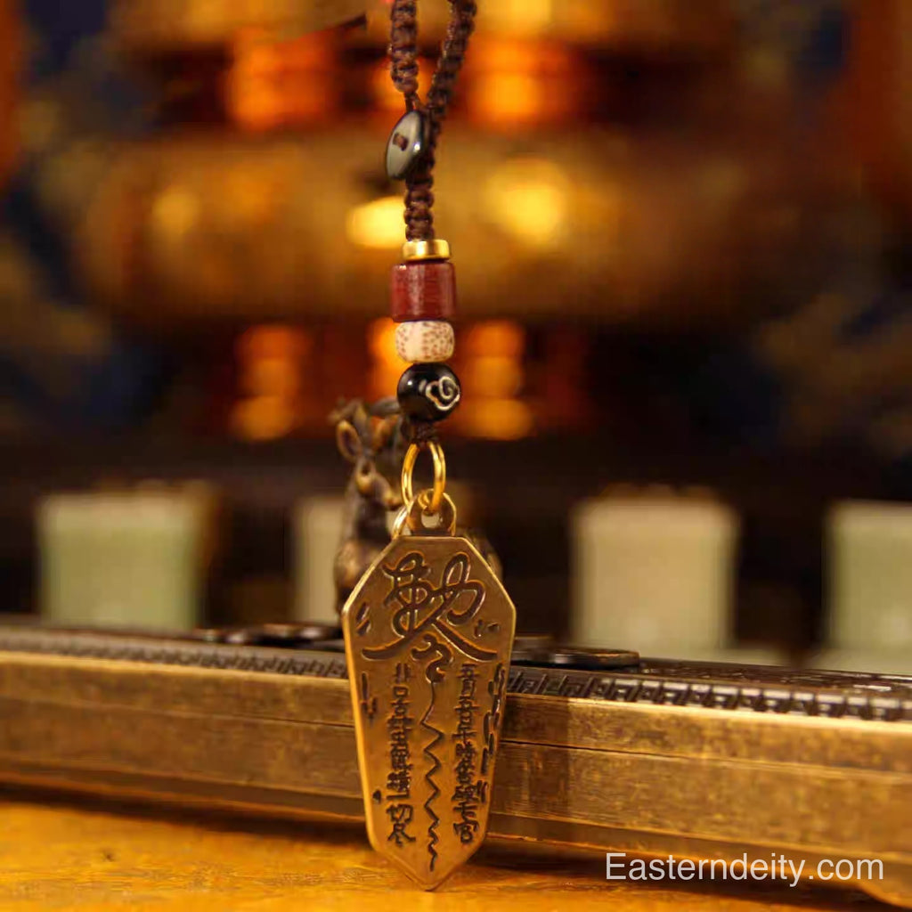 เครื่องรางเหรียญสามสิงโตและห้าจักรพรรดิแห่งตะวันออก – พระราชกฤษฎีกา